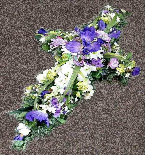 silk funeral flower hire